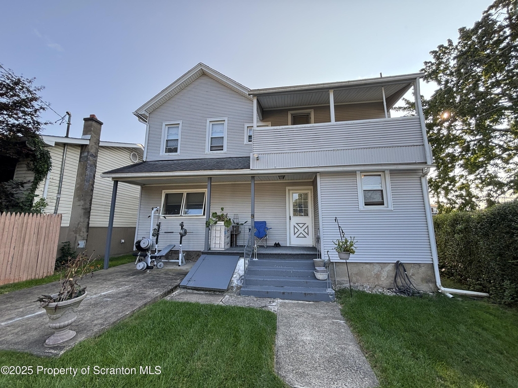 719 Saginaw Street - Photo 22
