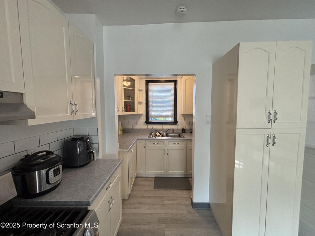 719 Saginaw Street - Photo 8