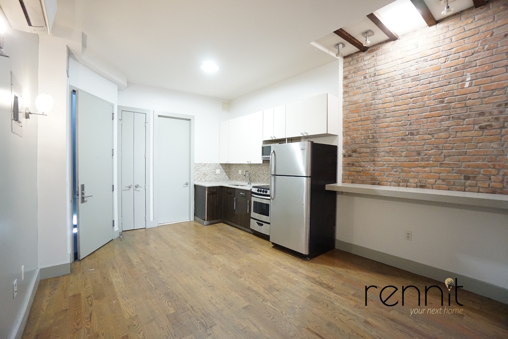 71 Stuyvesant Avenue - Photo 1