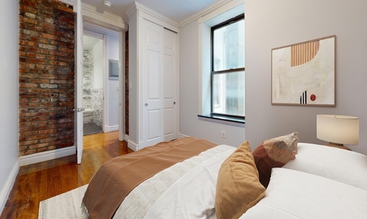 432 East 13th Street - Photo 8