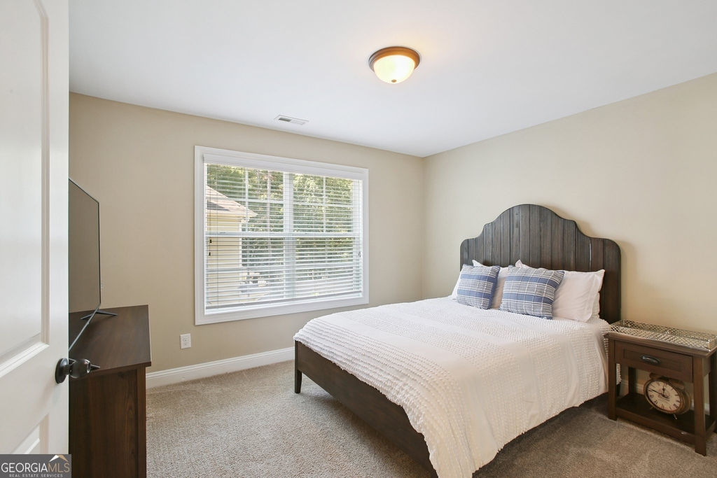 728 Gittings Avenue - Photo 17