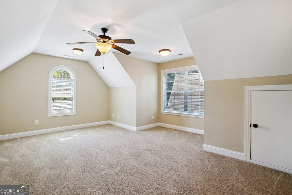 728 Gittings Avenue - Photo 19