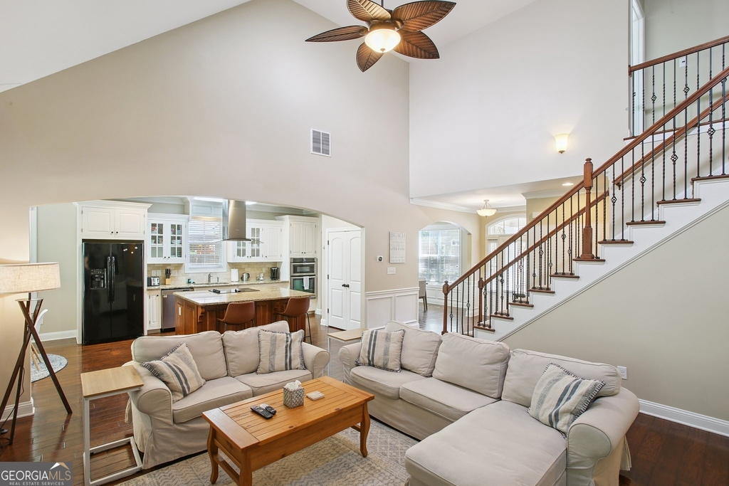 728 Gittings Avenue - Photo 7