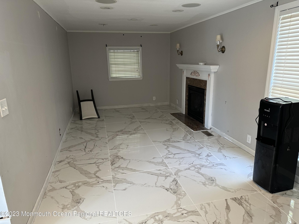 24 Barbara Lane - Photo 6