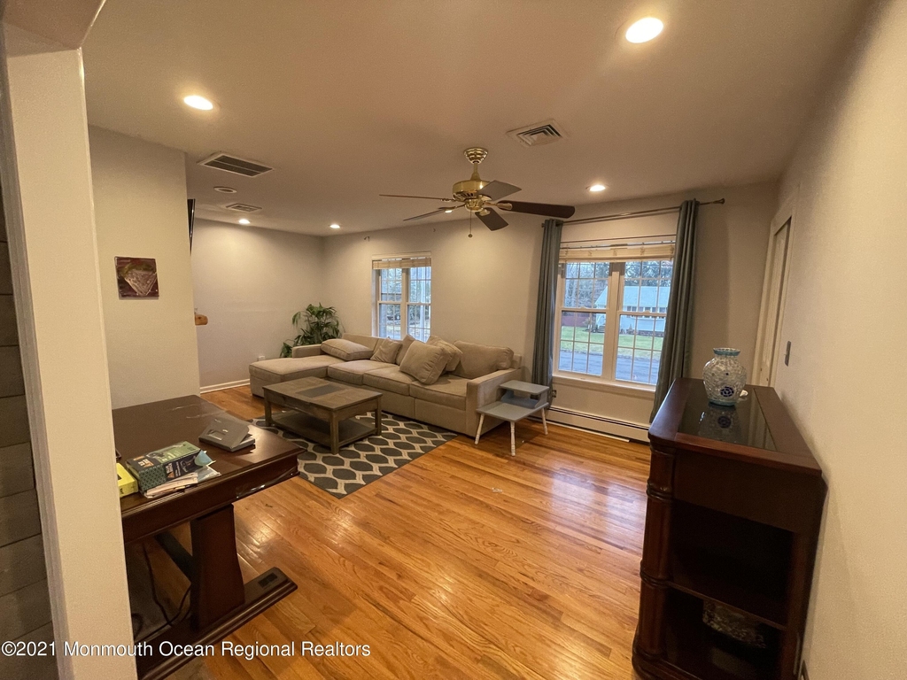 2 Phoenix Parkway - Photo 5