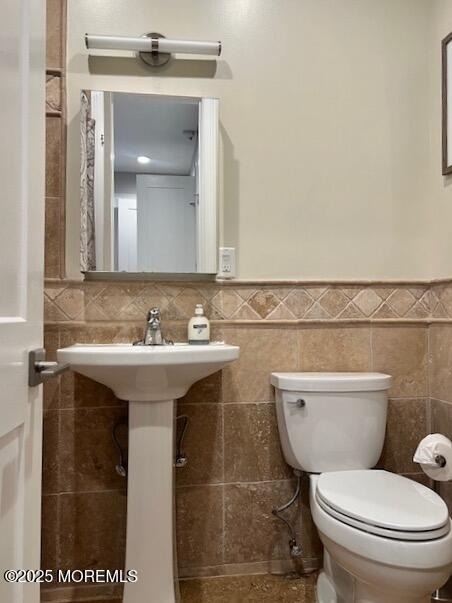 892 Elberon Avenue - Photo 12
