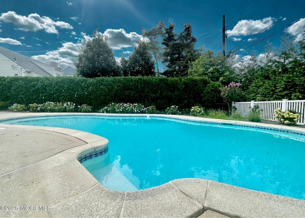 409 Trenton Boulevard - Photo 39