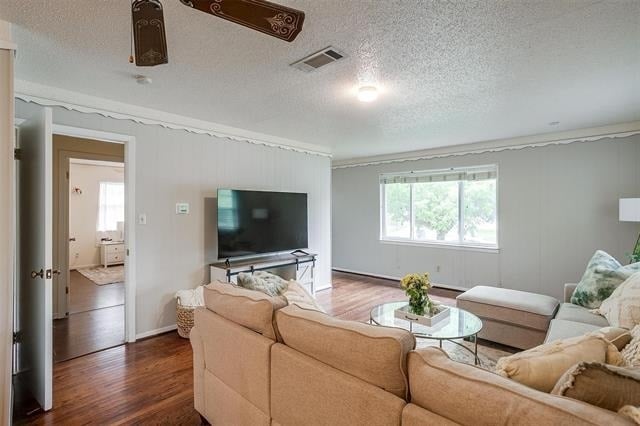 3217 Lubbock Avenue - Photo 7