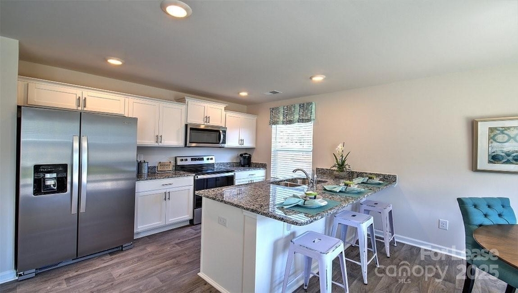 145 Monroe Creek Boulevard - Photo 1
