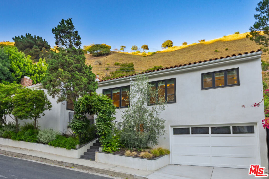1948 N Curson Avenue - Photo 1