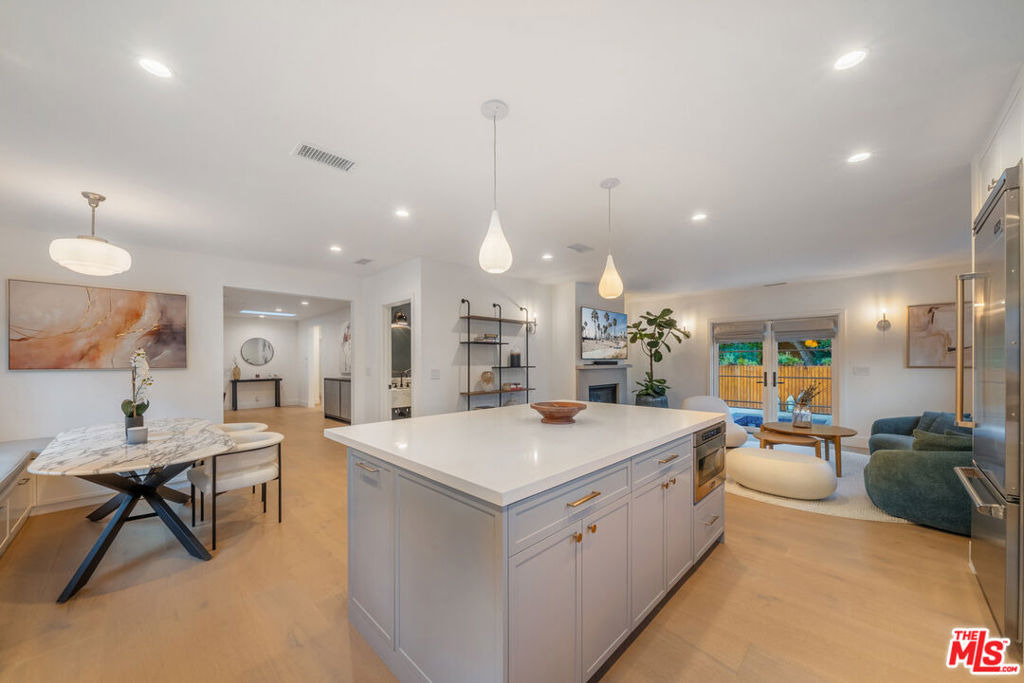 1948 N Curson Avenue - Photo 14