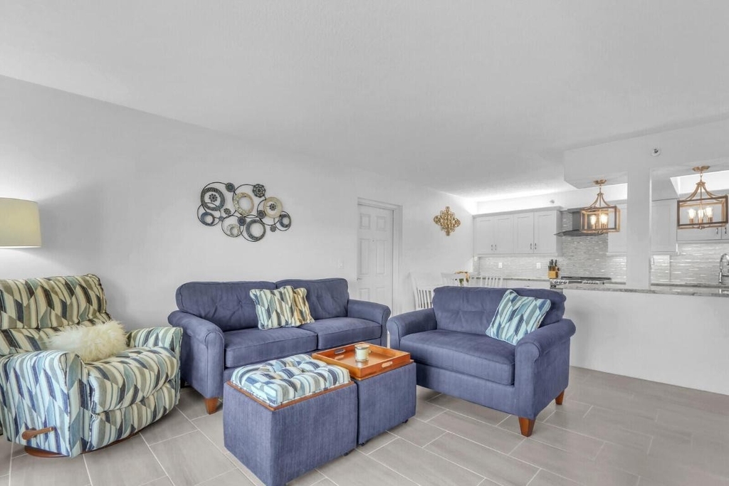 4444 Ne Ocean Boulevard - Photo 10