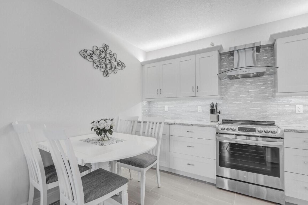 4444 Ne Ocean Boulevard - Photo 6