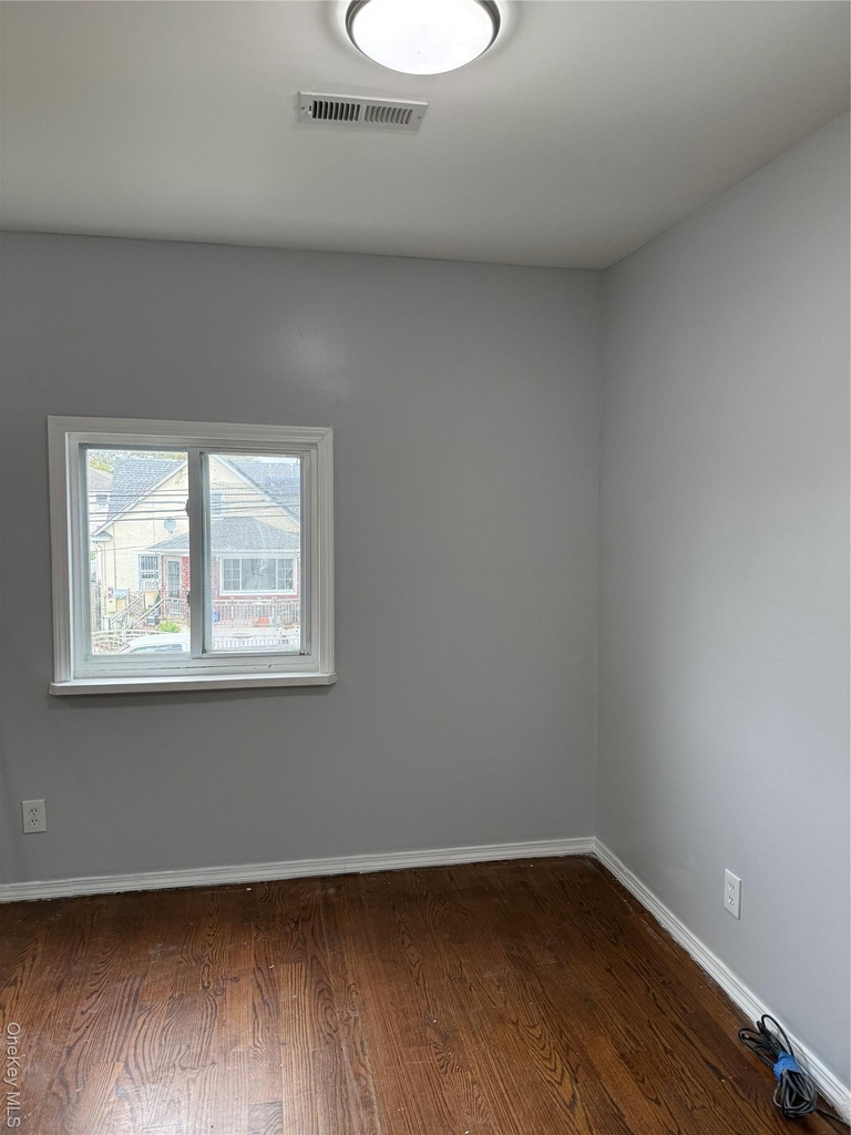 11924 199th Street - Photo 1