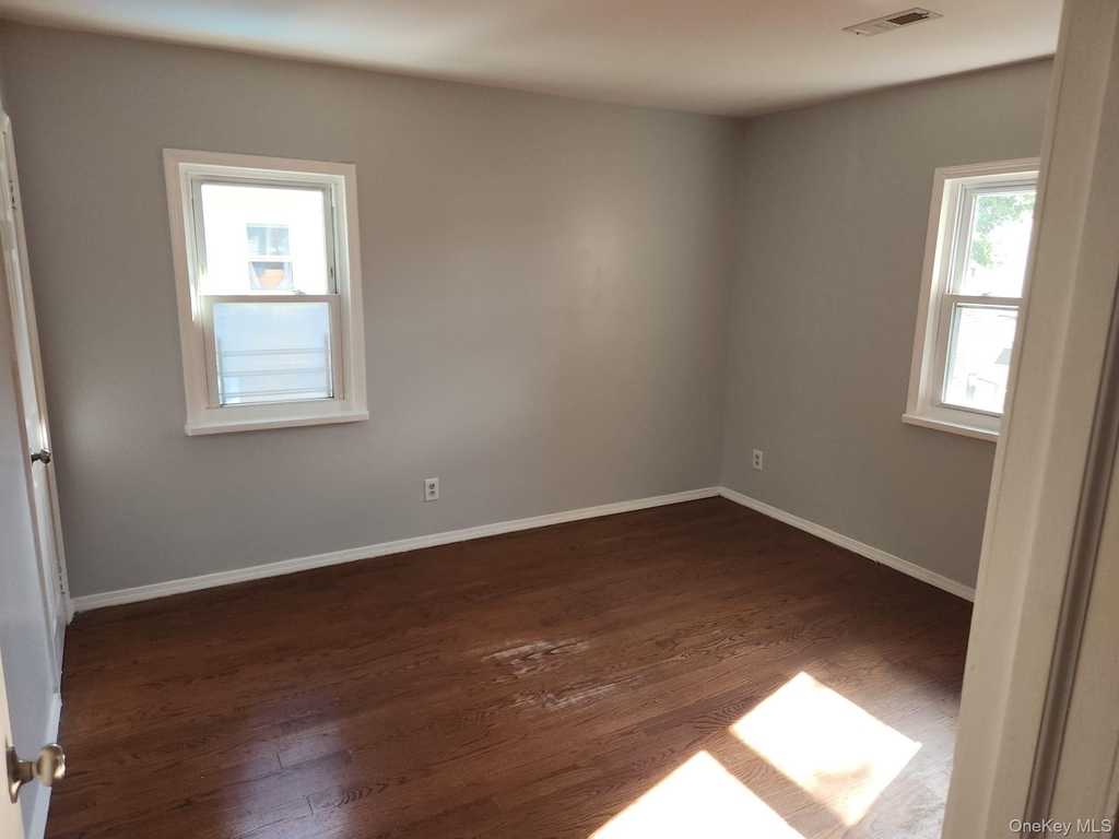 11924 199th Street - Photo 9