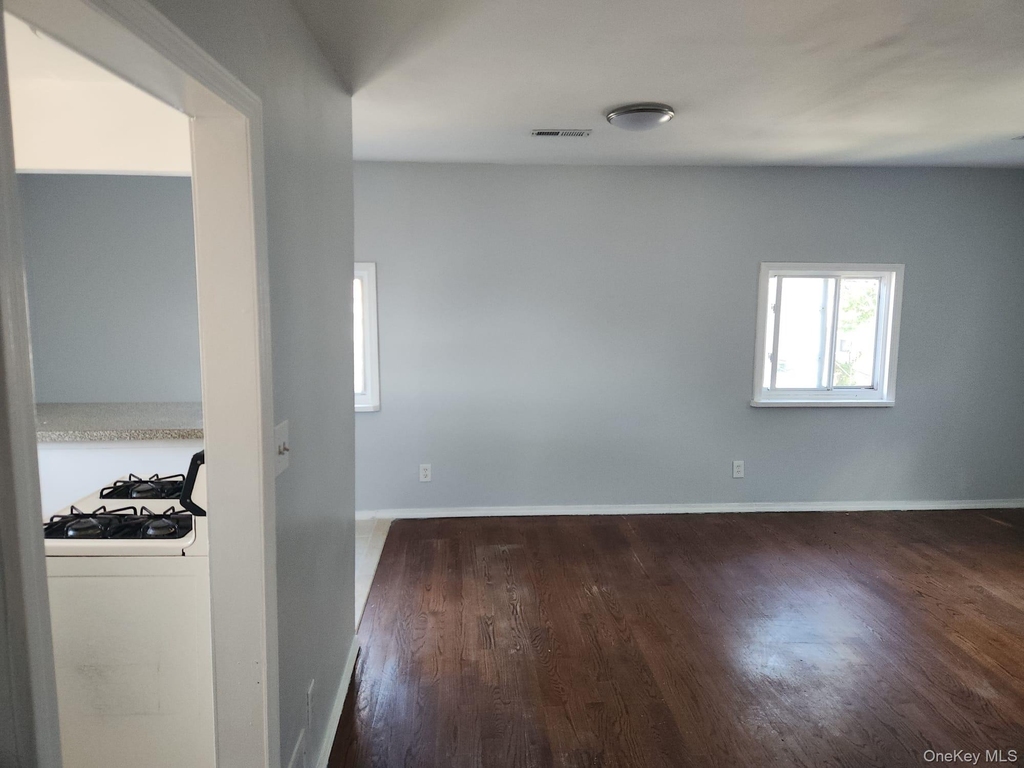 11924 199th Street - Photo 4
