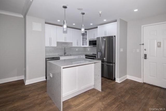 1100 Avalon Street - Photo 2