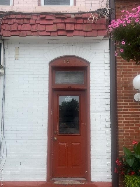 65 Audrey Avenue - Photo 0