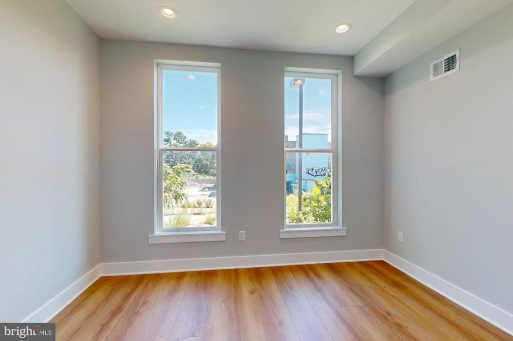 511 N Paxon Street - Photo 17
