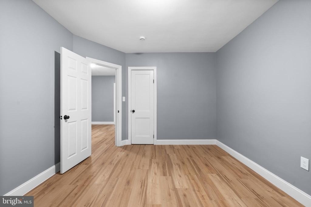 1721 29th Street Se - Photo 11