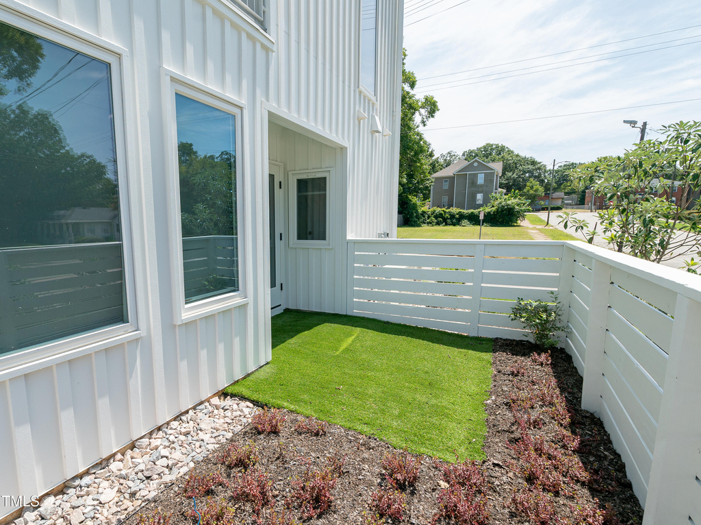 901 E Edenton Street - Photo 14