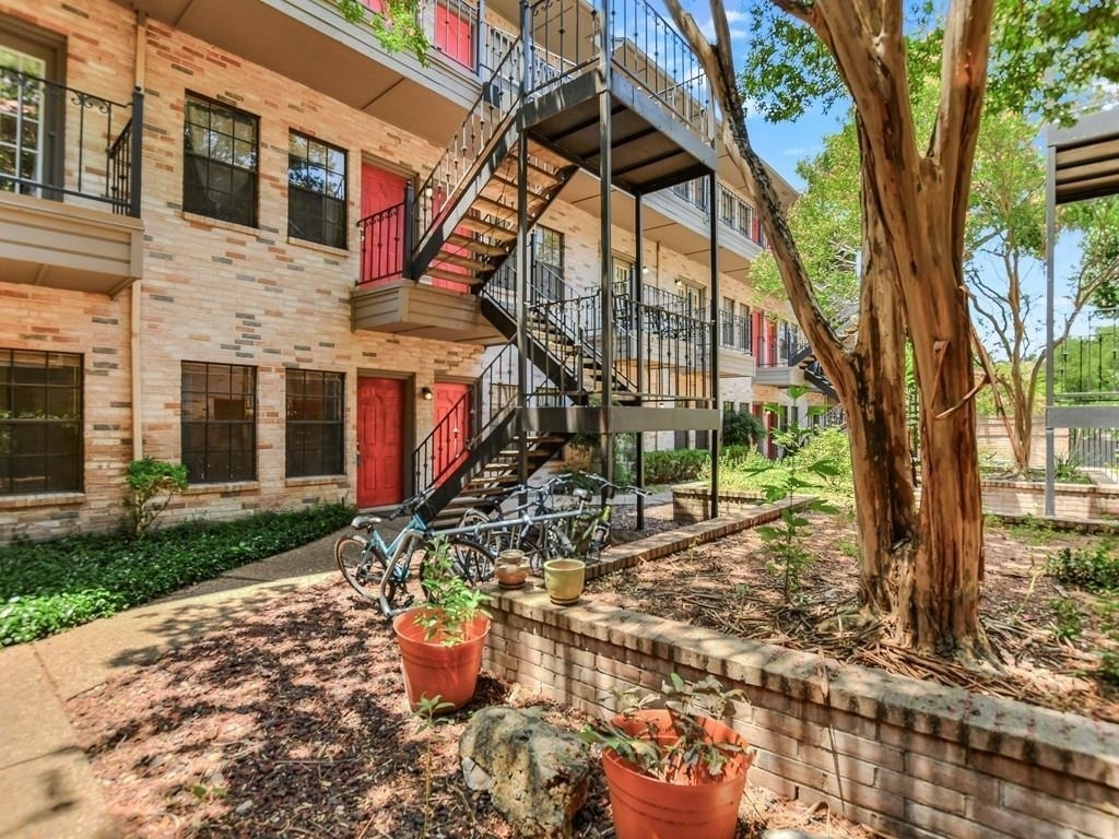 2216 San Gabriel St - Photo 13