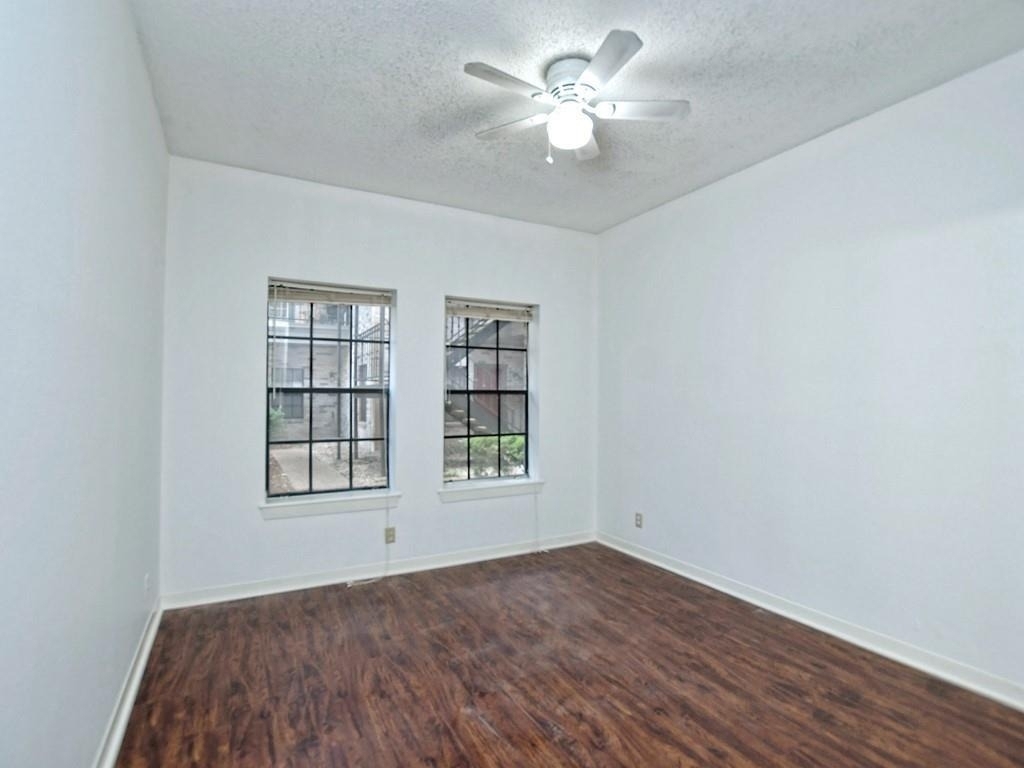2216 San Gabriel St - Photo 7
