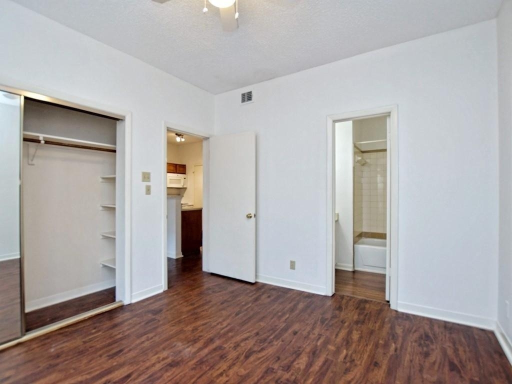 2216 San Gabriel St - Photo 10