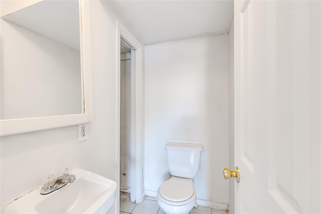 2215 Mission Hill Cir - Photo 9