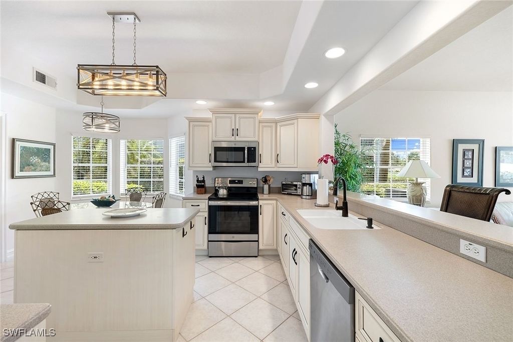 8177 Saratoga Drive - Photo 8