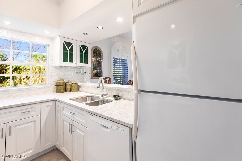 4130 Bayhead Drive - Photo 8
