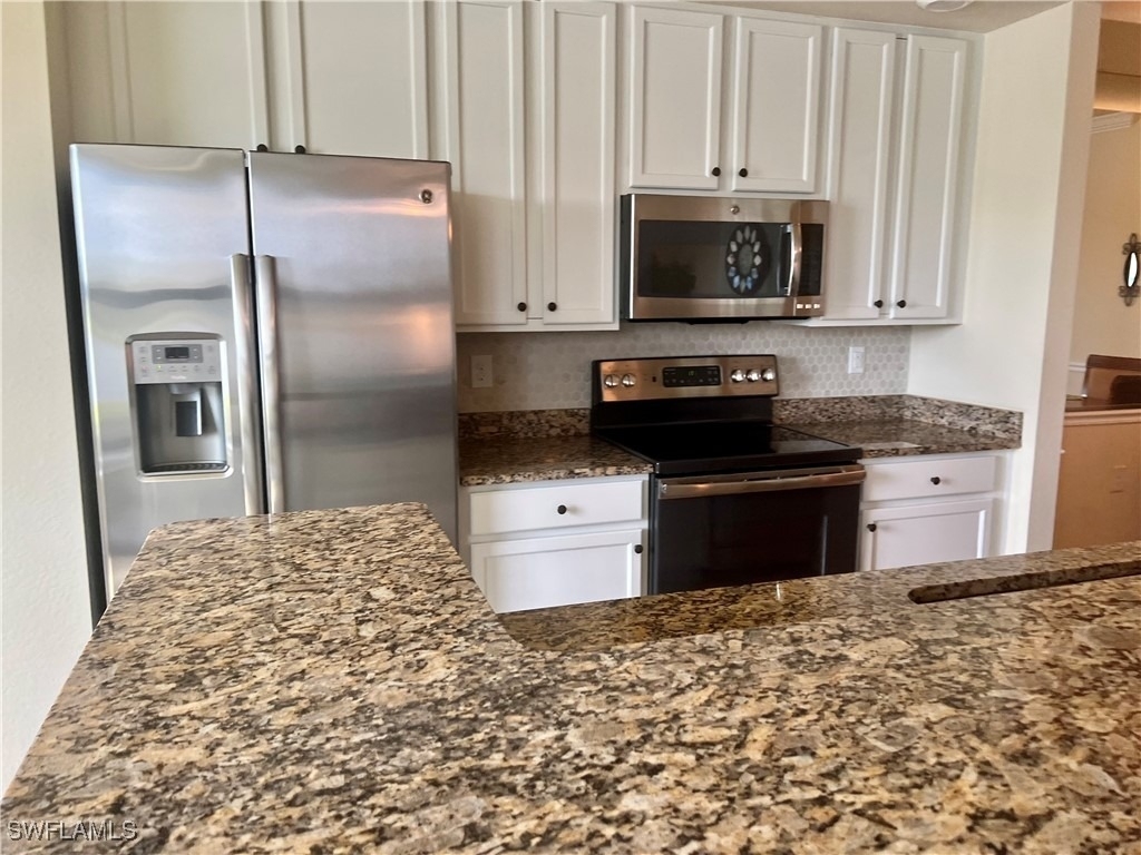 9518 Avellino Way - Photo 17