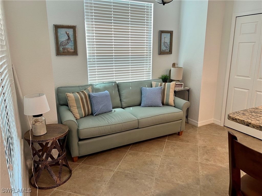 9518 Avellino Way - Photo 9