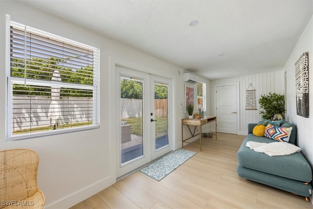 4523 Fluvia Avenue - Photo 9