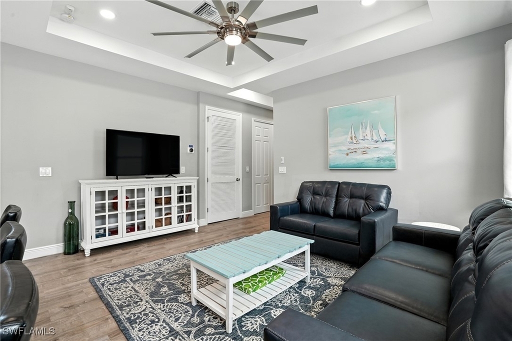 10140 Carolina Street - Photo 3