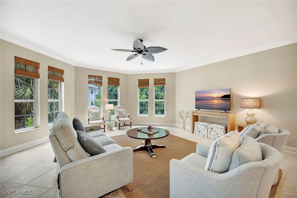 1004 5th Street S - Photo 3