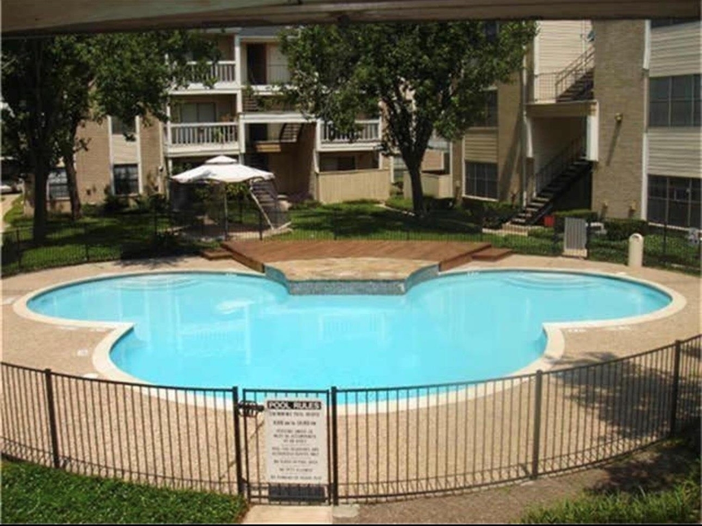 2750 Holly Hall Street - Photo 18