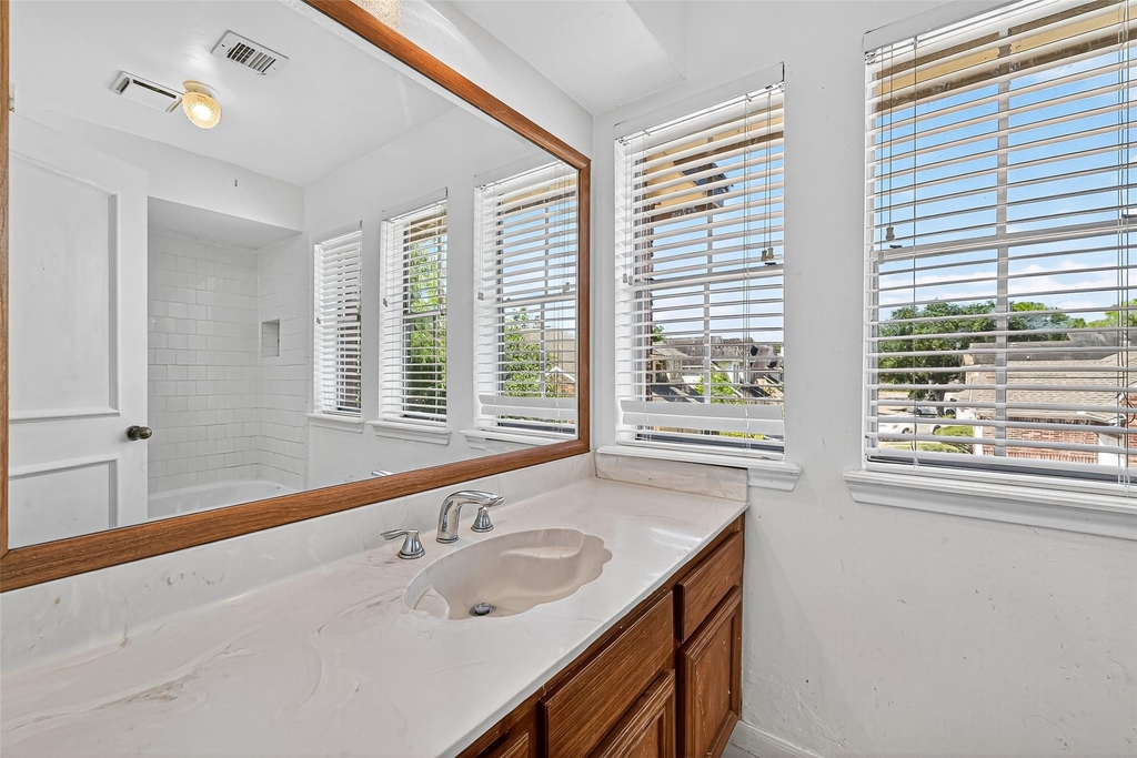 1535 Beaconshire Road - Photo 15