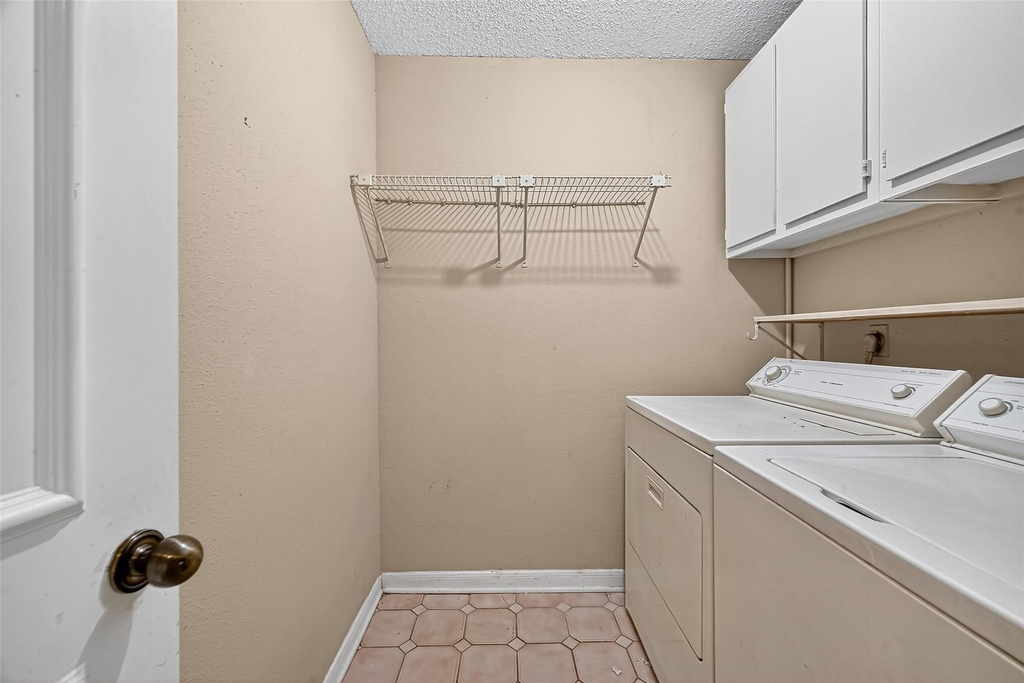 1535 Beaconshire Road - Photo 9