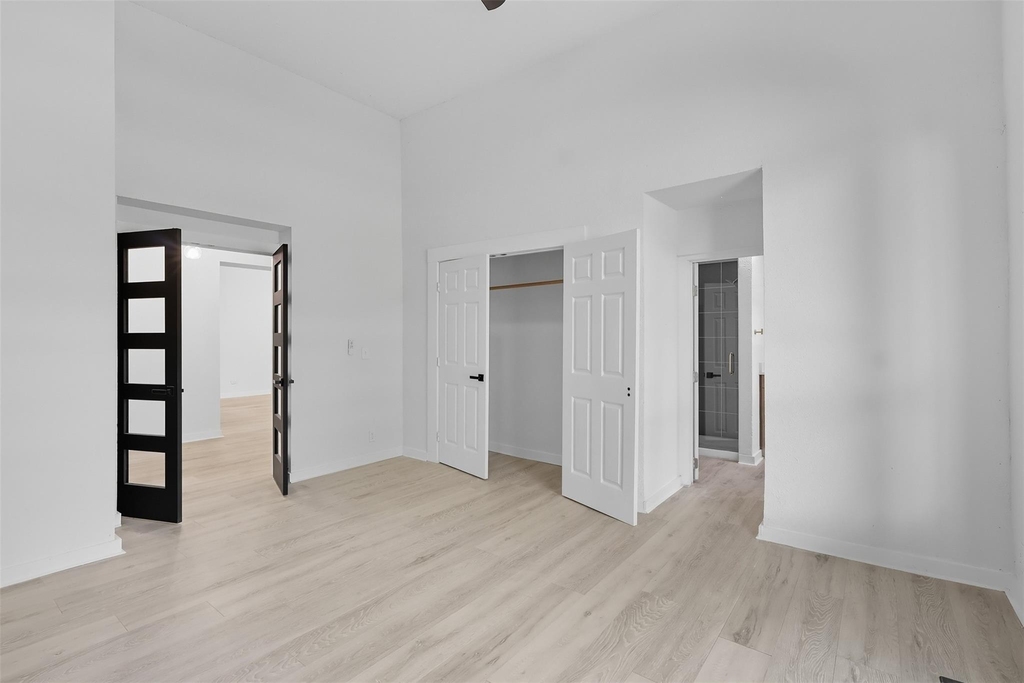 605 N Main Street - Photo 18