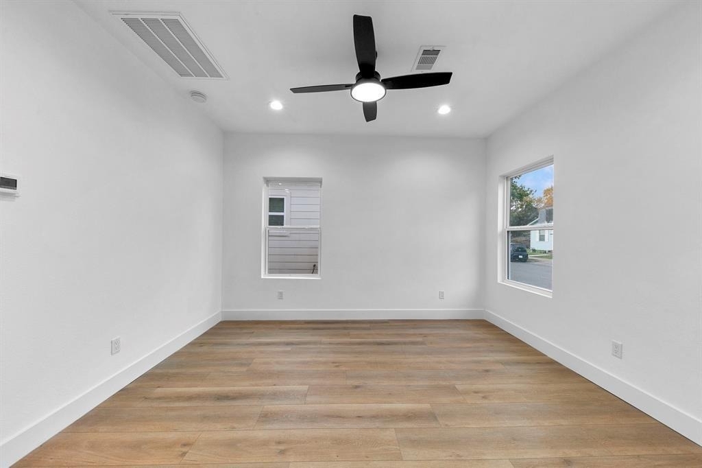 2801 Nettleton Street - Photo 1