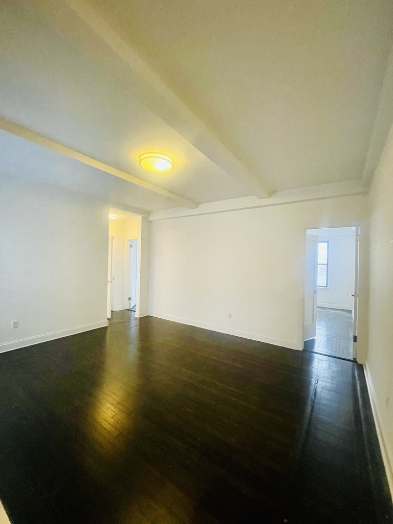 W 55th Street - Photo 1
