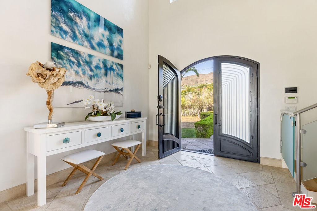 30532 Morning View Drive - Photo 2