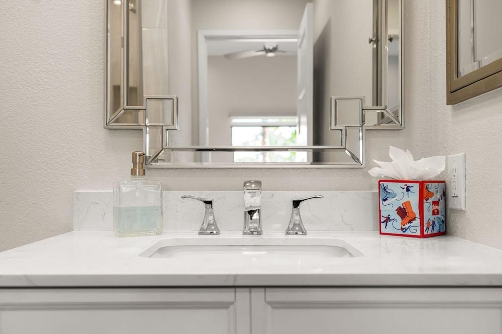 877 E Arenas Road - Photo 30
