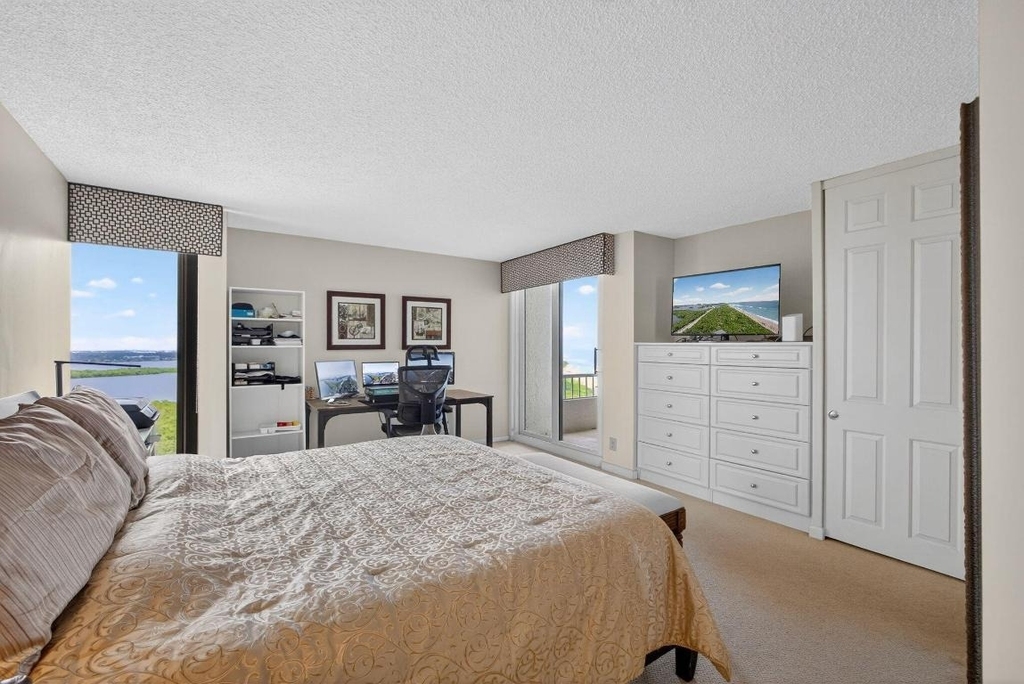5550 N Ocean Drive - Photo 24