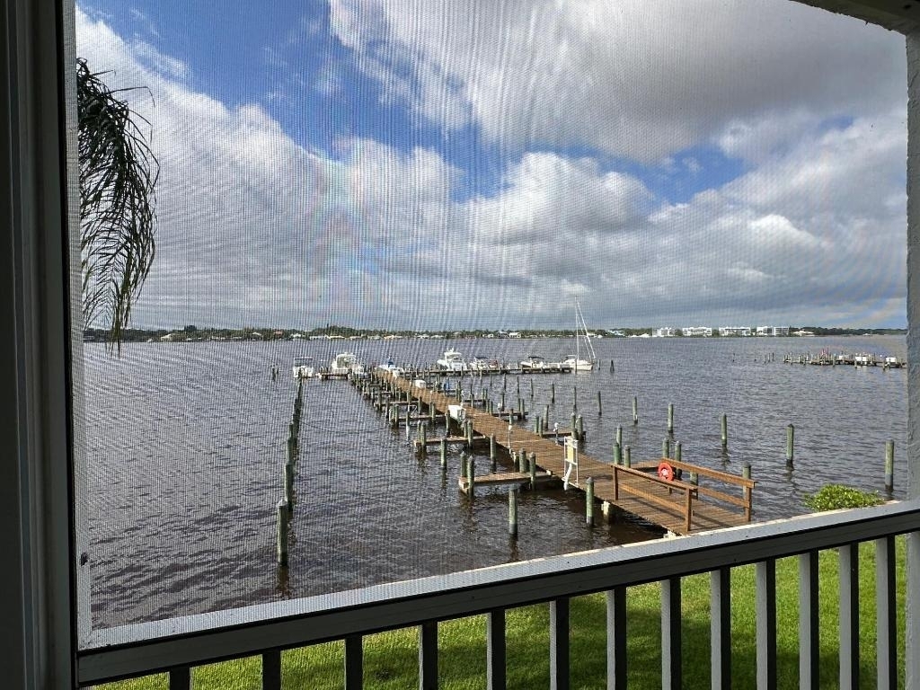1868 Sw Palm City Road - Photo 3