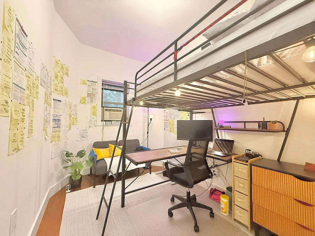 640 Kosciuszko Street - Photo 12