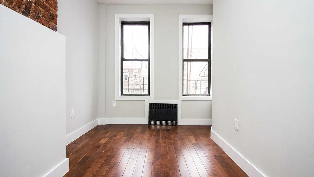 640 Kosciuszko Street - Photo 6