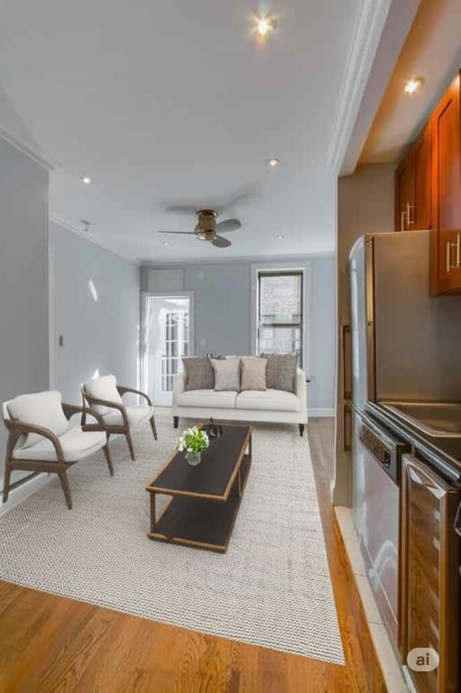 336 East 18th Street, Unit E3 - Photo 0