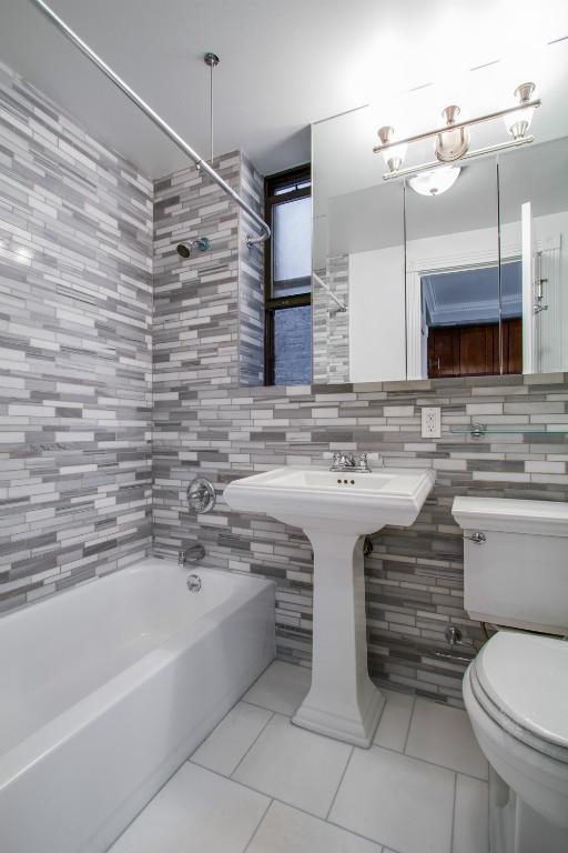 336 East 18th Street, Unit E3 - Photo 7